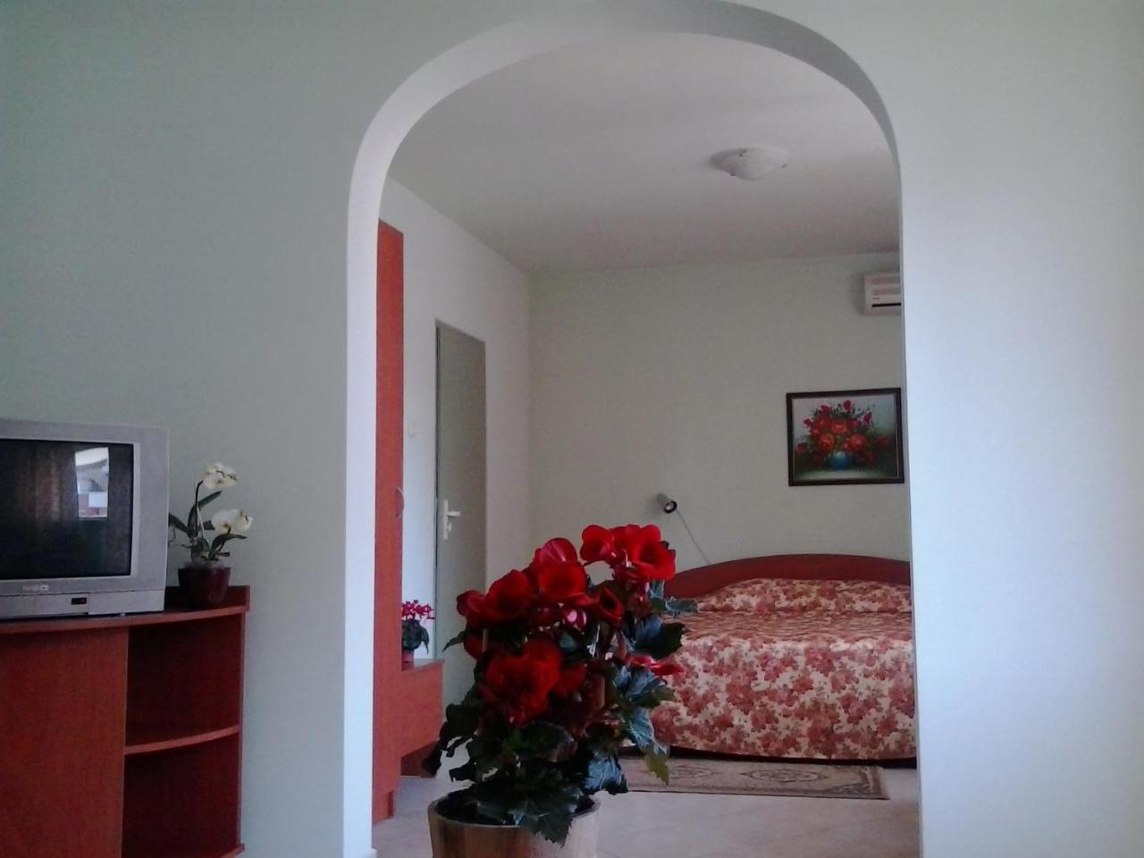 Hotel Focus Varna Extérieur photo